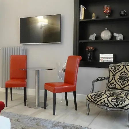 בית הארחה Sistina Twentythree Luxury 4*