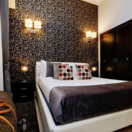 西斯蒂纳23豪华旅馆 4*