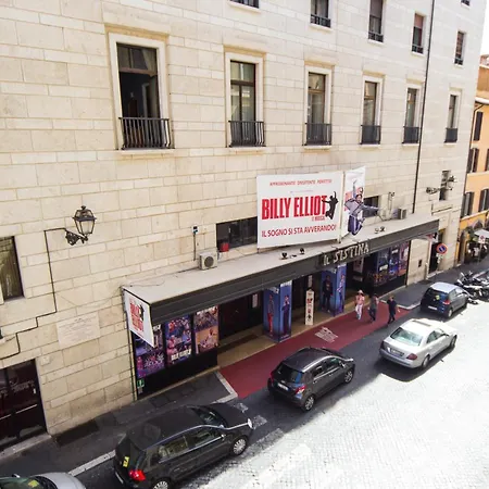 西斯蒂纳23豪华旅馆 4*