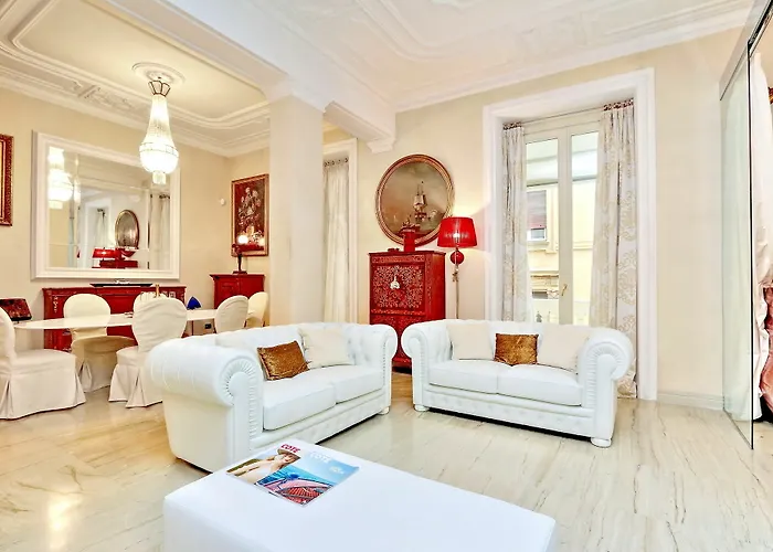 Sistina Twentythree Luxury 4* רומא