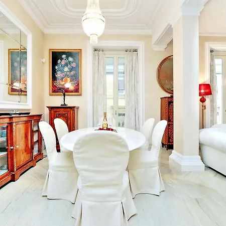 بيت ضيافة Sistina Twentythree Luxury روما